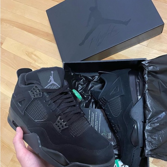 JORDANS 4 BLACK CATS - Picture 3 of 3